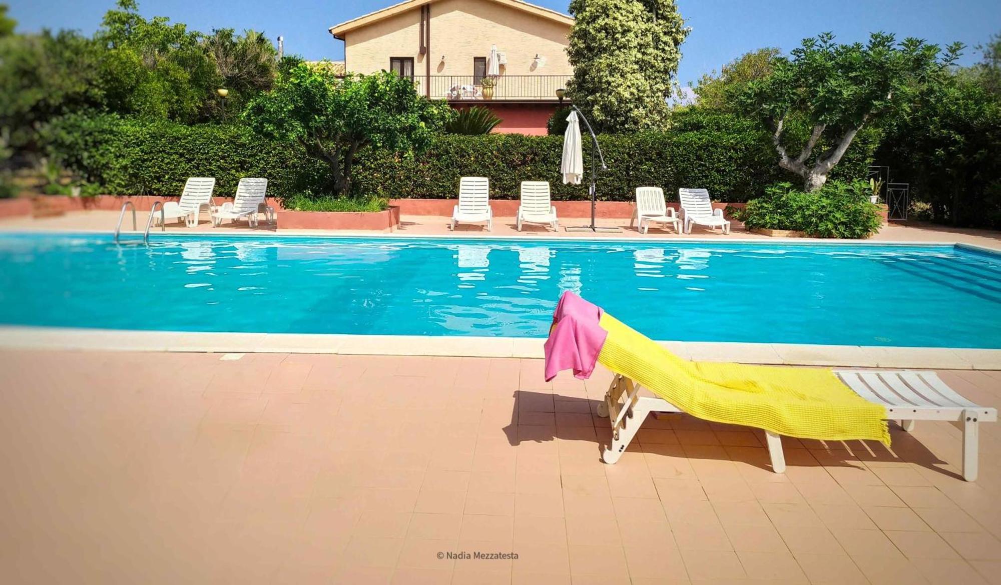 Il Casale Il Sole E La Margherita Campofelice Di Roccella Ngoại thất bức ảnh